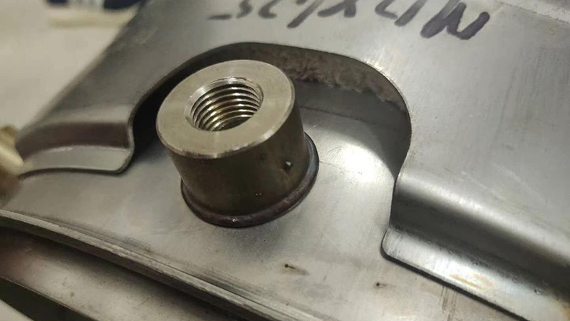 焊本不锈钢螺栓中频点焊